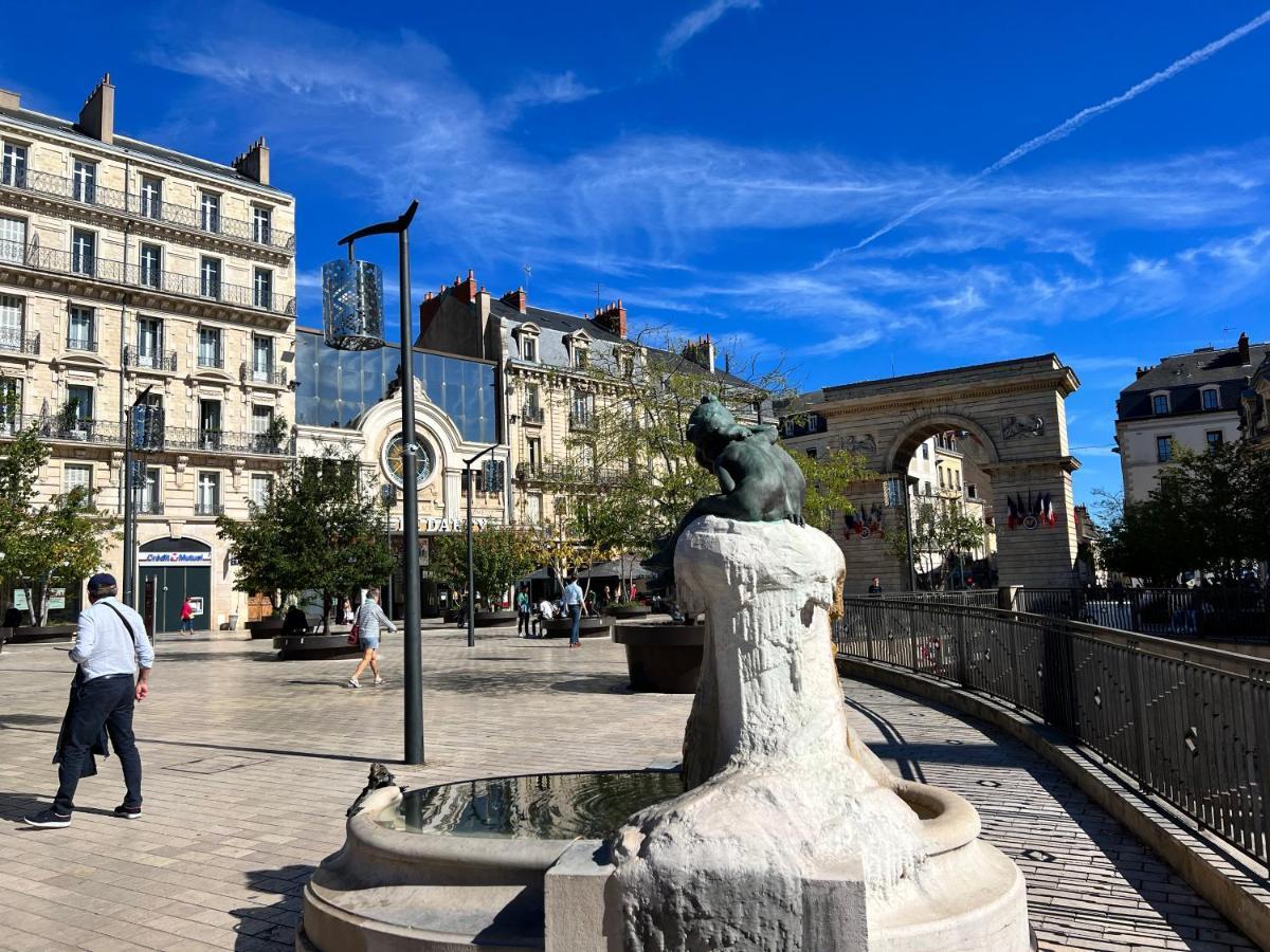 Rempart Tivoli Coeur De Ville ディジョン エクステリア 写真